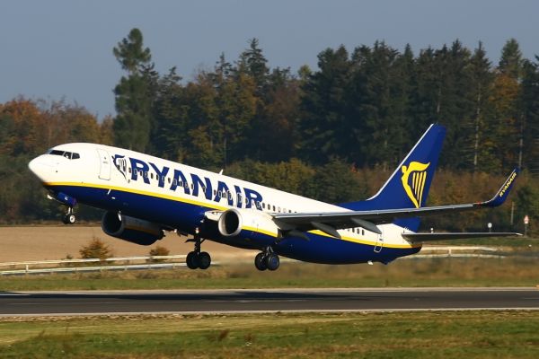 Ryanair cria parceria com, a Agência de Viagens on-line, eSky